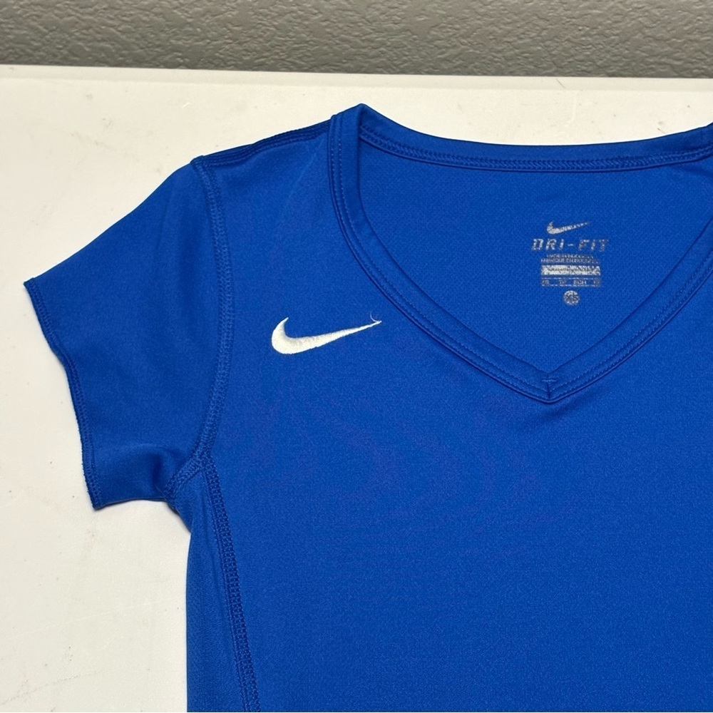 Nike Women's Short Sleeve Blue and White Tee - Picture 3 of 9